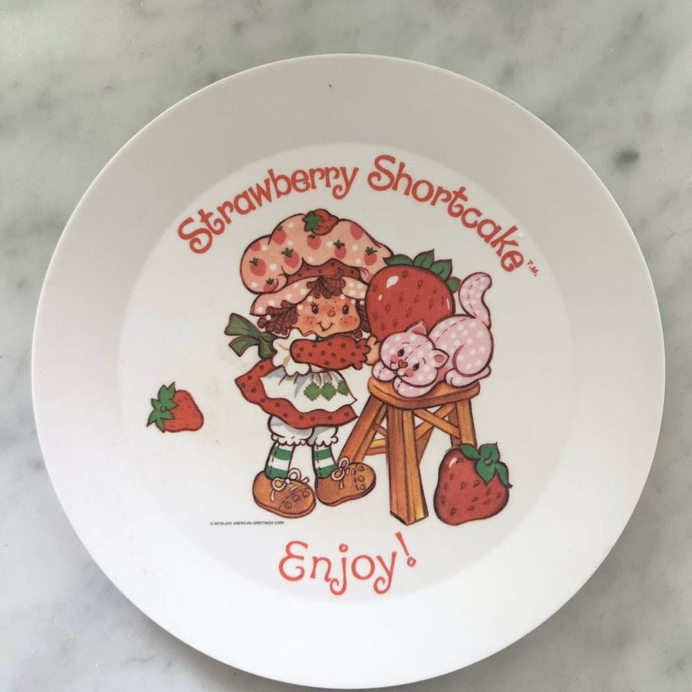 Vintage 80s Strawberry Shortcake Melamine Decorative Plate